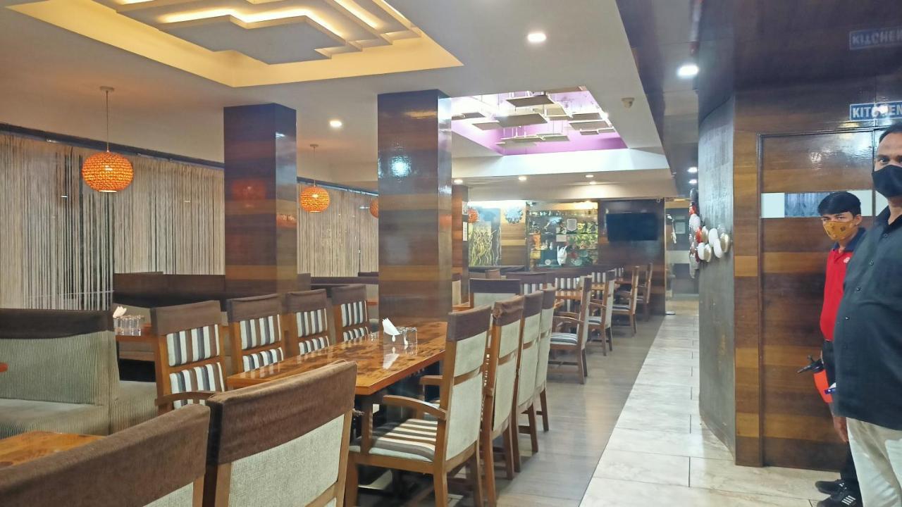 Super Inn Armoise Hotel Amhedabad Dış mekan fotoğraf